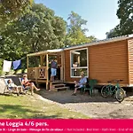 Κάμπινγκ Le Petit Rocher Longeville-sur-Mer