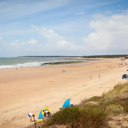 Le Petit Rocher Camping Longeville-sur-Mer