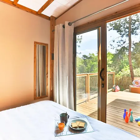 Camping Le Petit Rocher