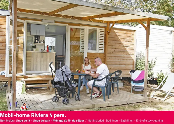 Le Petit Rocher 营地 4*