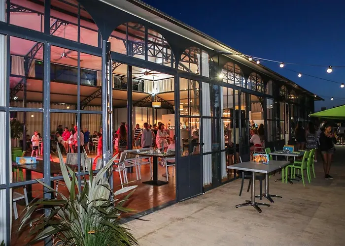 营地 Le Petit Rocher 4*