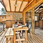 Le Petit Rocher Camping 4*