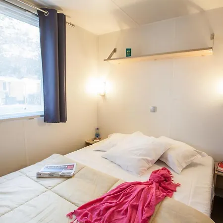 Kemping Le Petit Rocher Longeville-sur-Mer