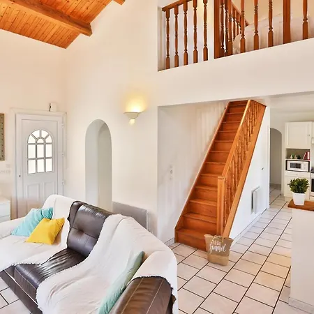 Le Petit Rocher Campsite Longeville-sur-Mer