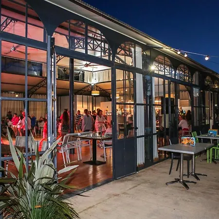 Parque de Campismo Le Petit Rocher 4*