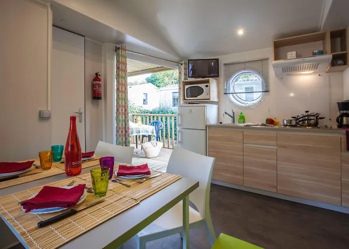 캠프장 Le Petit Rocher